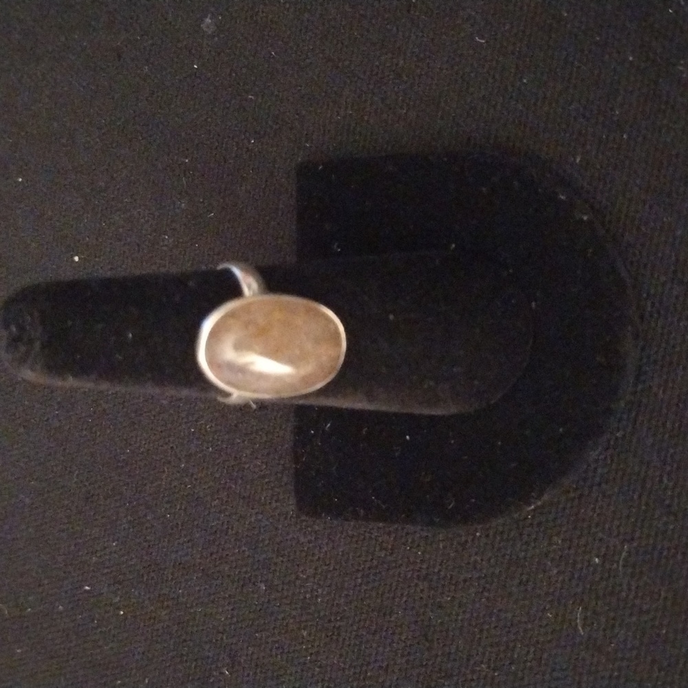 Sterling Silver W/ Light Brown Stone Ring Size 6 Stamped 925